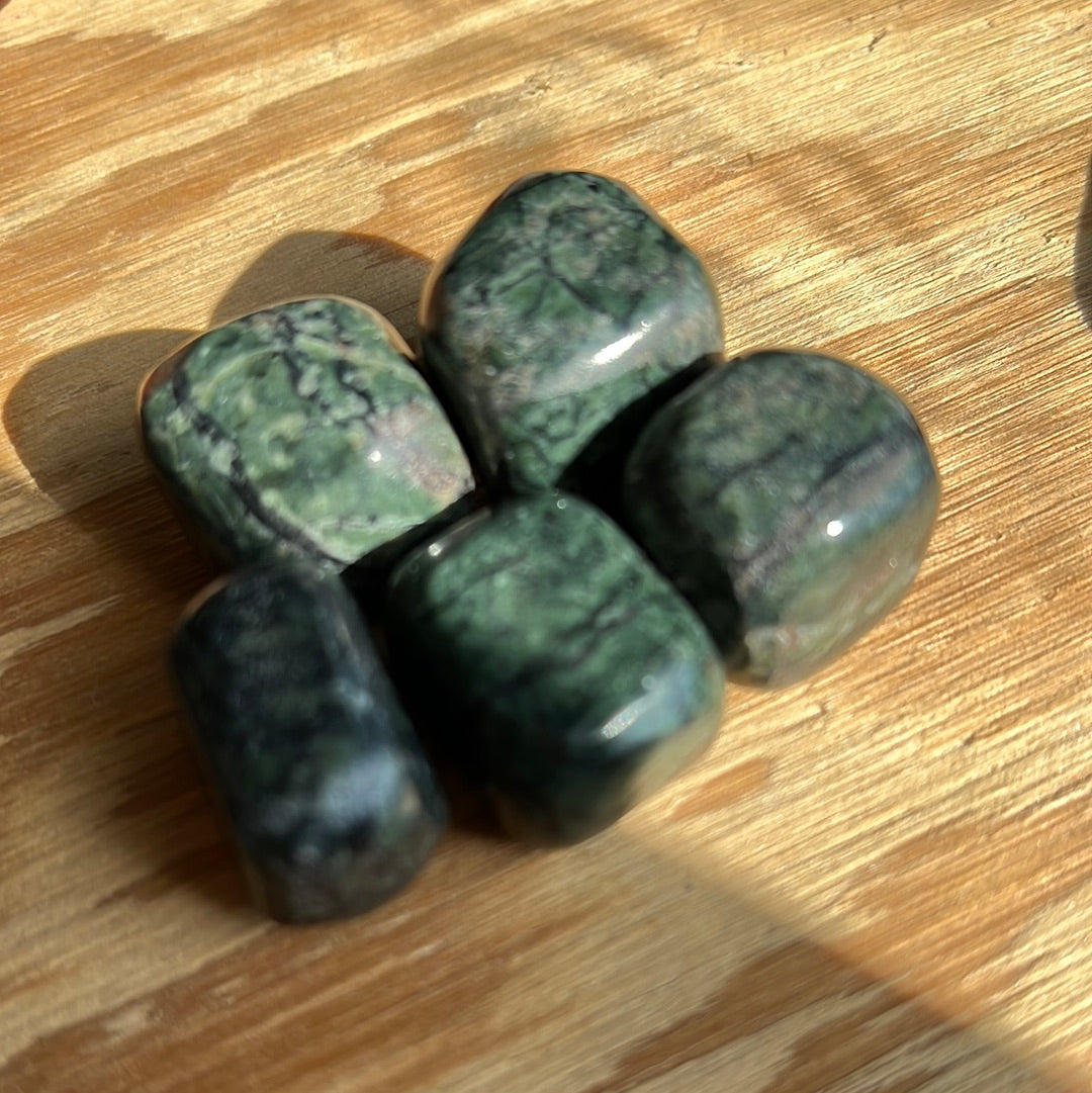 Kambamba Jasper Meditation Stone